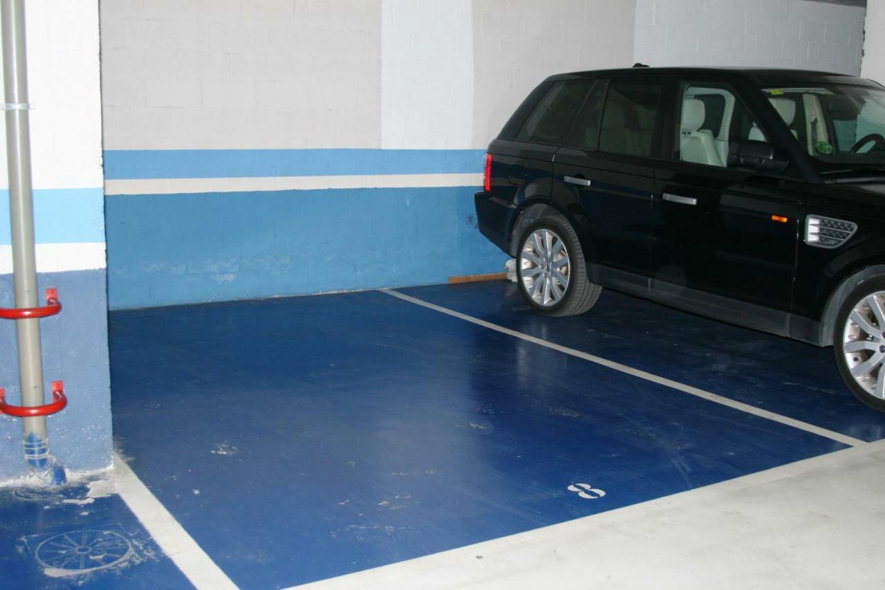 Apartamento Malaga Centro Y Playa-Parking Екстер'єр фото