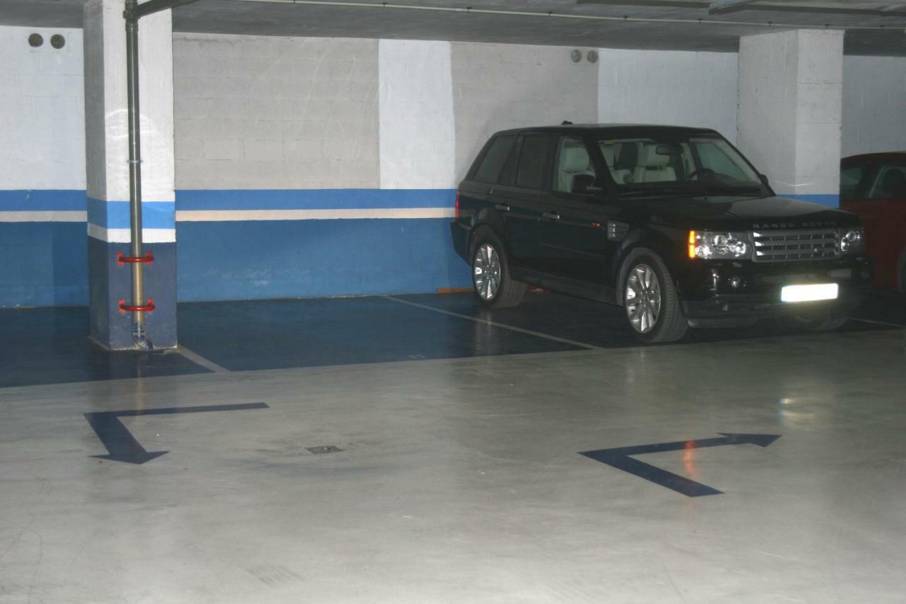 Apartamento Malaga Centro Y Playa-Parking Екстер'єр фото